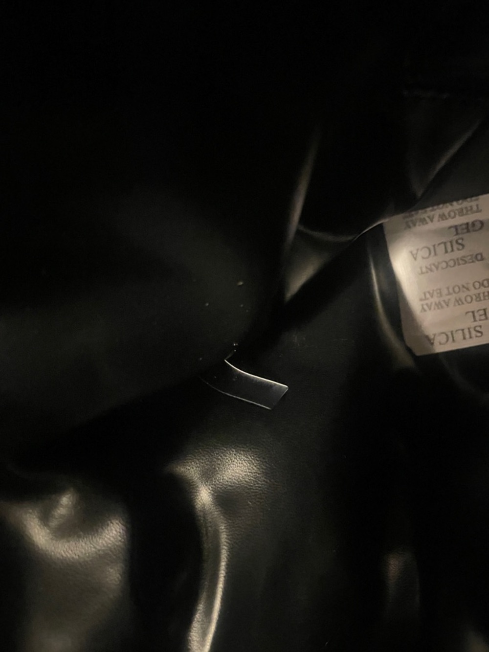 VIP/GWP Black Big boy CC Flap Crossbody Bag with Gold Hardware - Picture 9 of 17